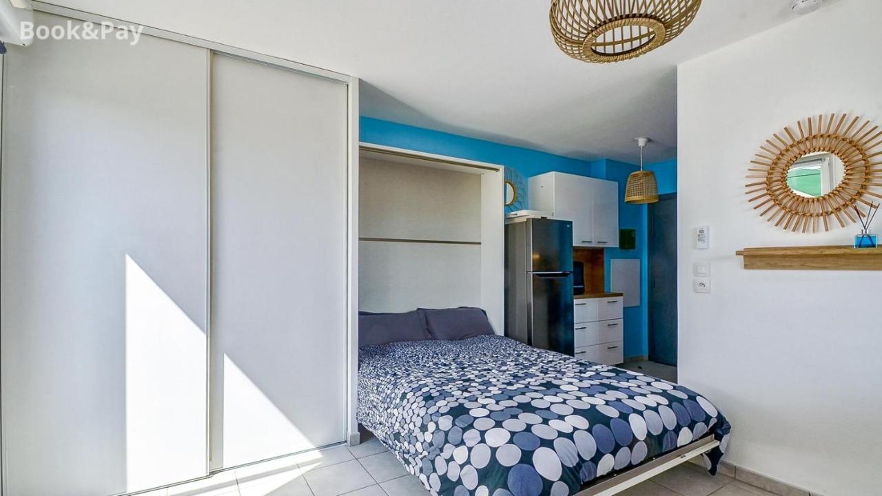 Les Alouettes Studio Avec Terrasse, Garage Et Piscine La Ciotat Ngoại thất bức ảnh